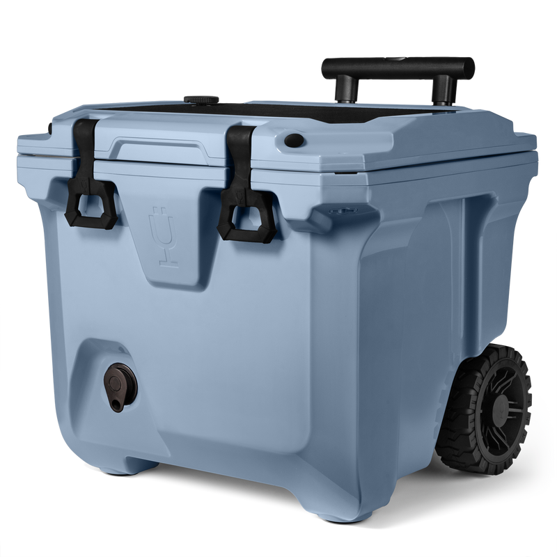 Br Tank 35-Quart Rolling Cooler | Denim - Seasonal Weekend